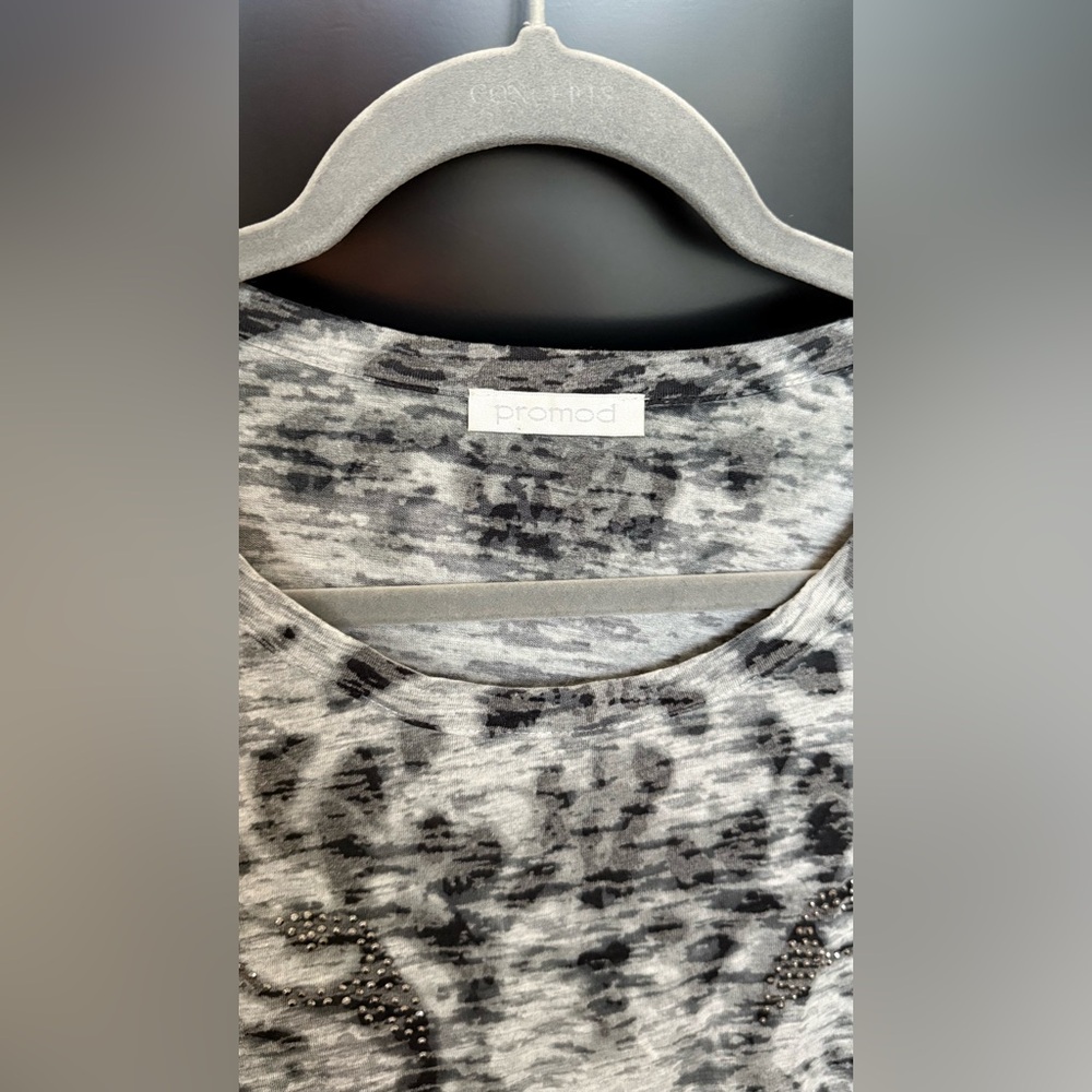 Promod Monochrome Patterned Top - Picture 2 of 3
